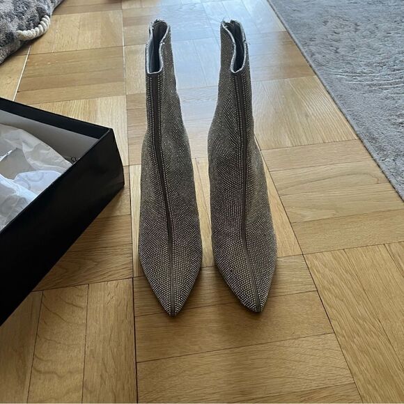 Aqua Hanar sparkle booties, Size 8 (never worn) - Picture 6 of 8